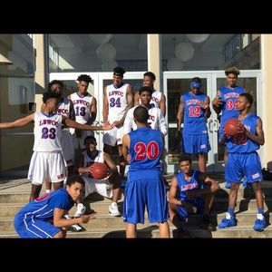 Meet your Posher, Devonte